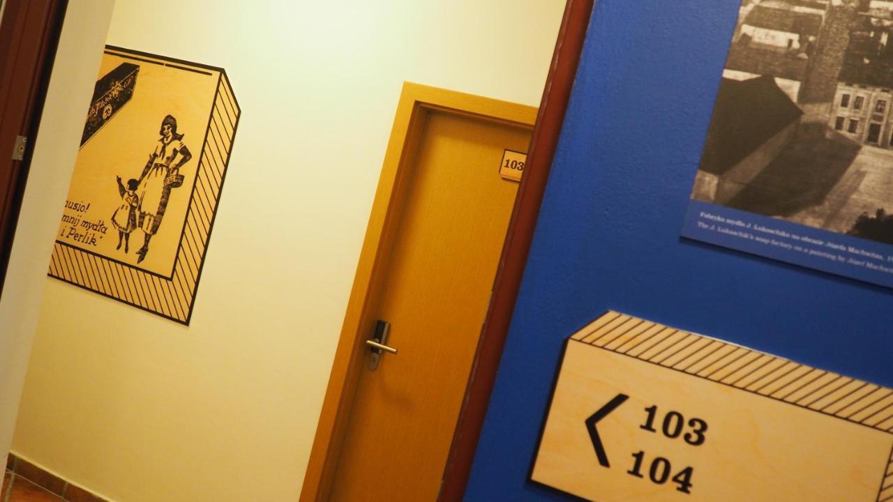 Hostel Mlotek I Perlik Тарновске-Гуры Экстерьер фото