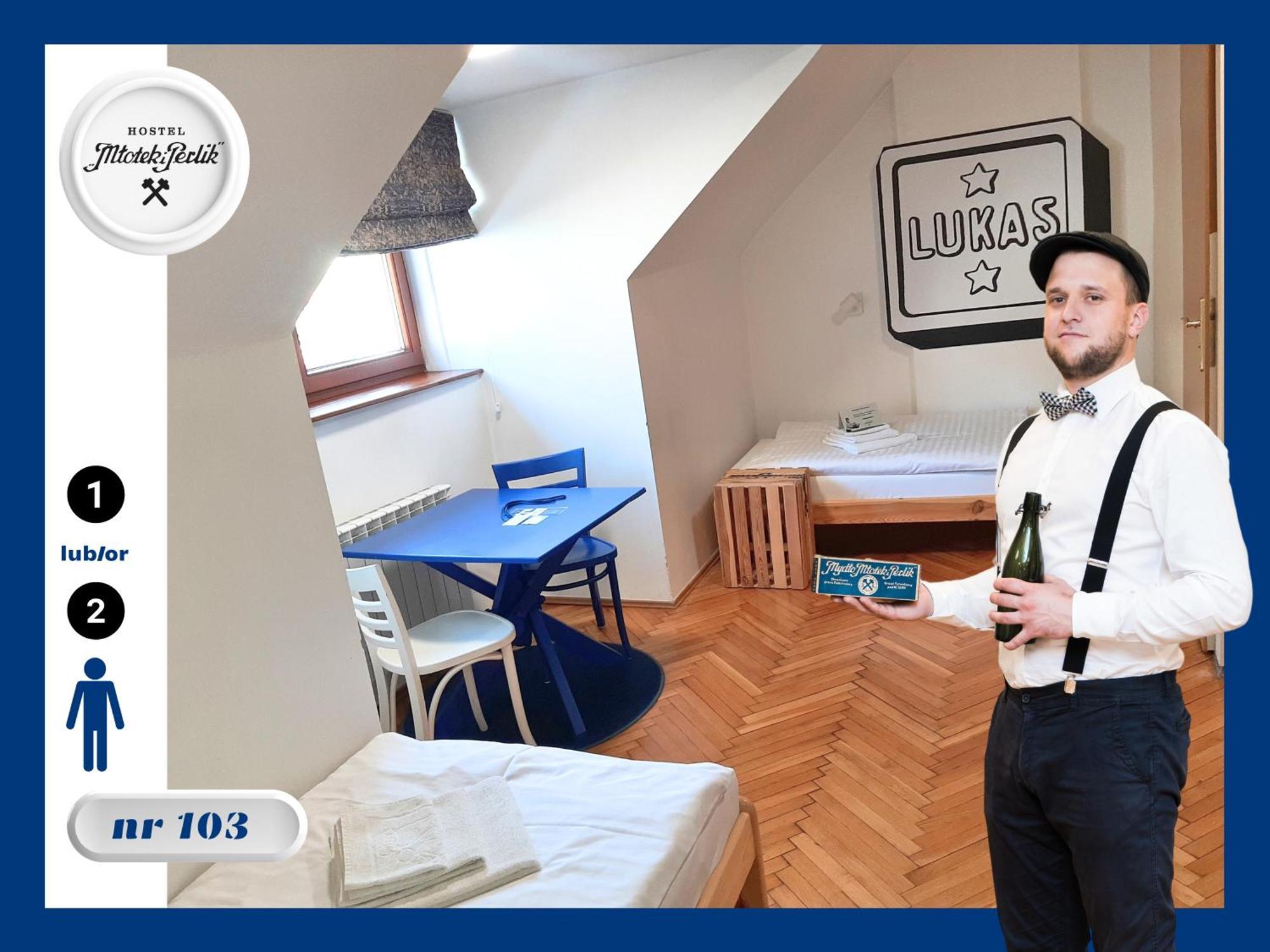 Hostel Mlotek I Perlik Тарновске-Гуры Экстерьер фото