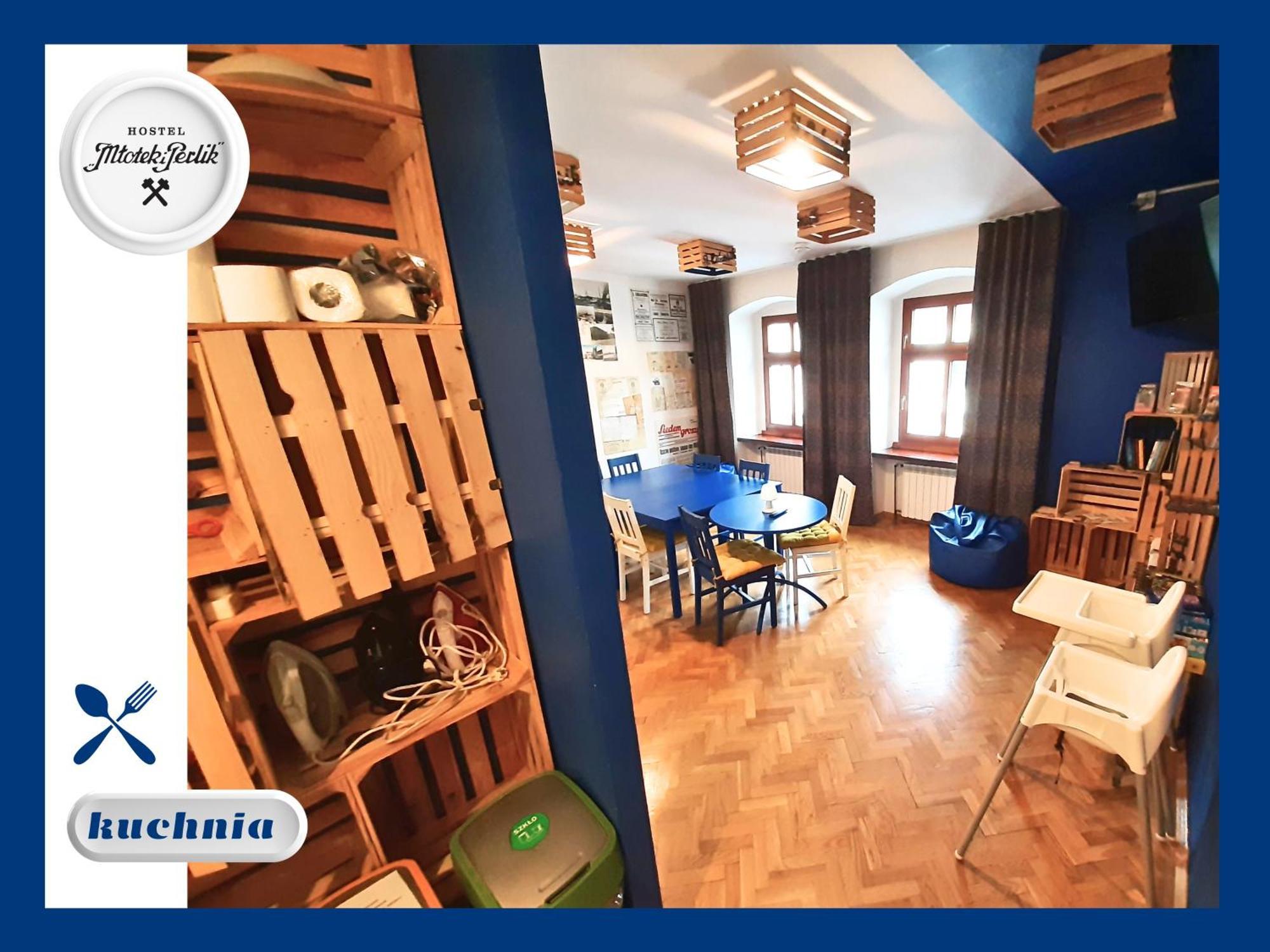 Hostel Mlotek I Perlik Тарновске-Гуры Экстерьер фото