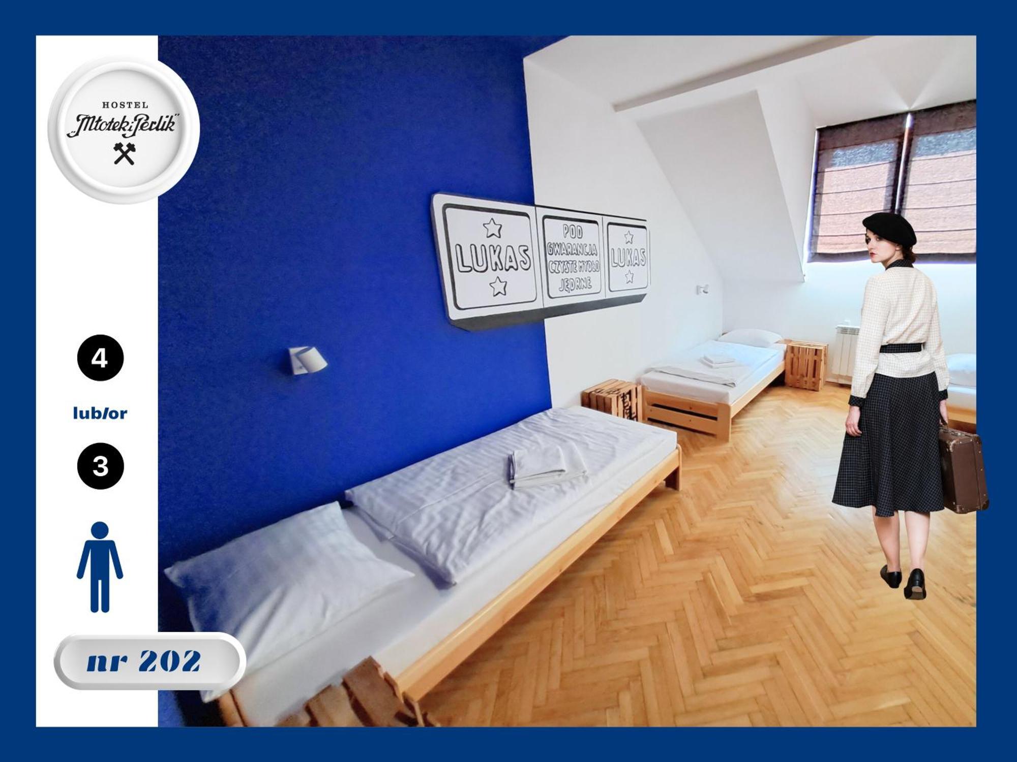Hostel Mlotek I Perlik Тарновске-Гуры Экстерьер фото